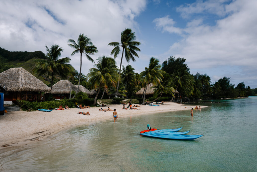 plaża moorea polinezja